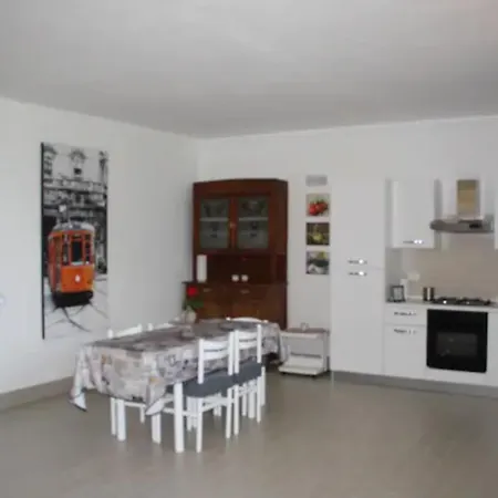 Apartment Casa Fiore - Lake Como Lierna